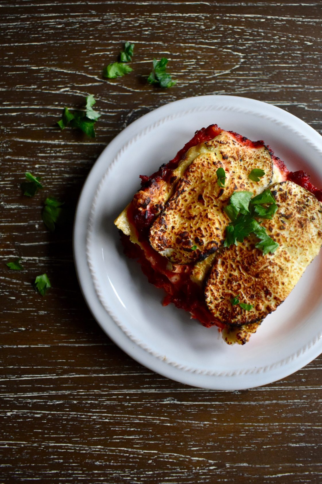 Berinjela à parmegiana: aprenda receita fácil e saborosa do prato